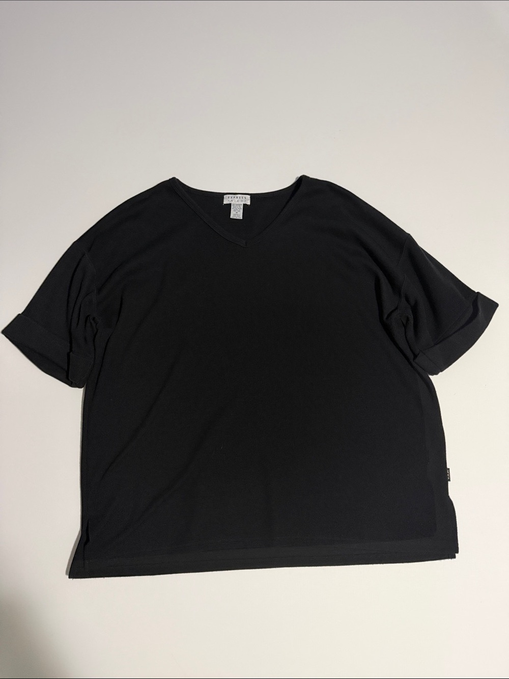 Express Tricot Women’s Black V-Neck Short Sleeve Tee - M fits like an XL